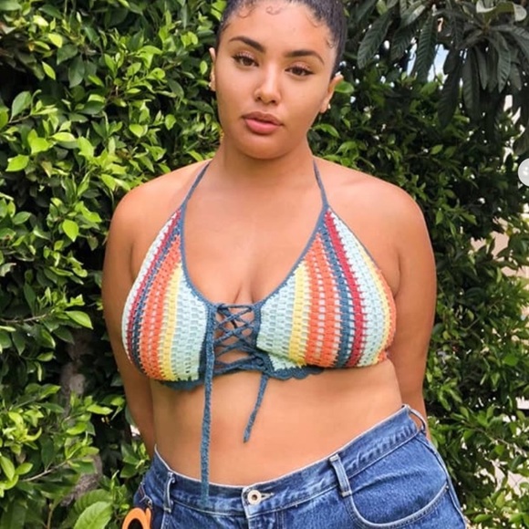 Forever 21 Tops - 4/$25 Crochet Halter Crop Top